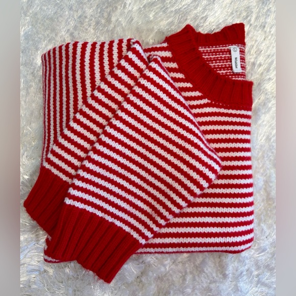 Sweaters - Super duper adorable red and white striped sweater! Size Large